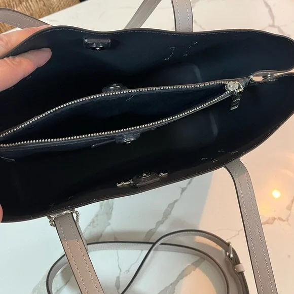 Coach satchel handbag - Picture 3 of 3